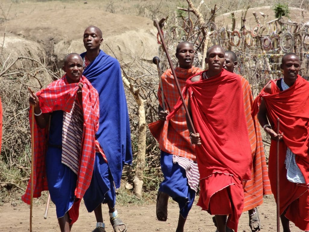 tribu masai safari en kenia
